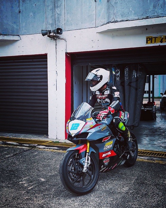 Juraga Helm MotoVillage WMC Racing Team Otomotifnews com (1)
