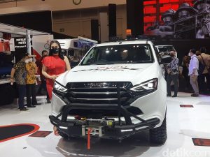 Isuzu MUX 3000